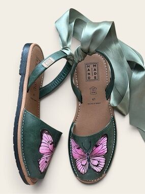 Spain- Leather Women's Sandals with Green with Painted Pink Butterfly